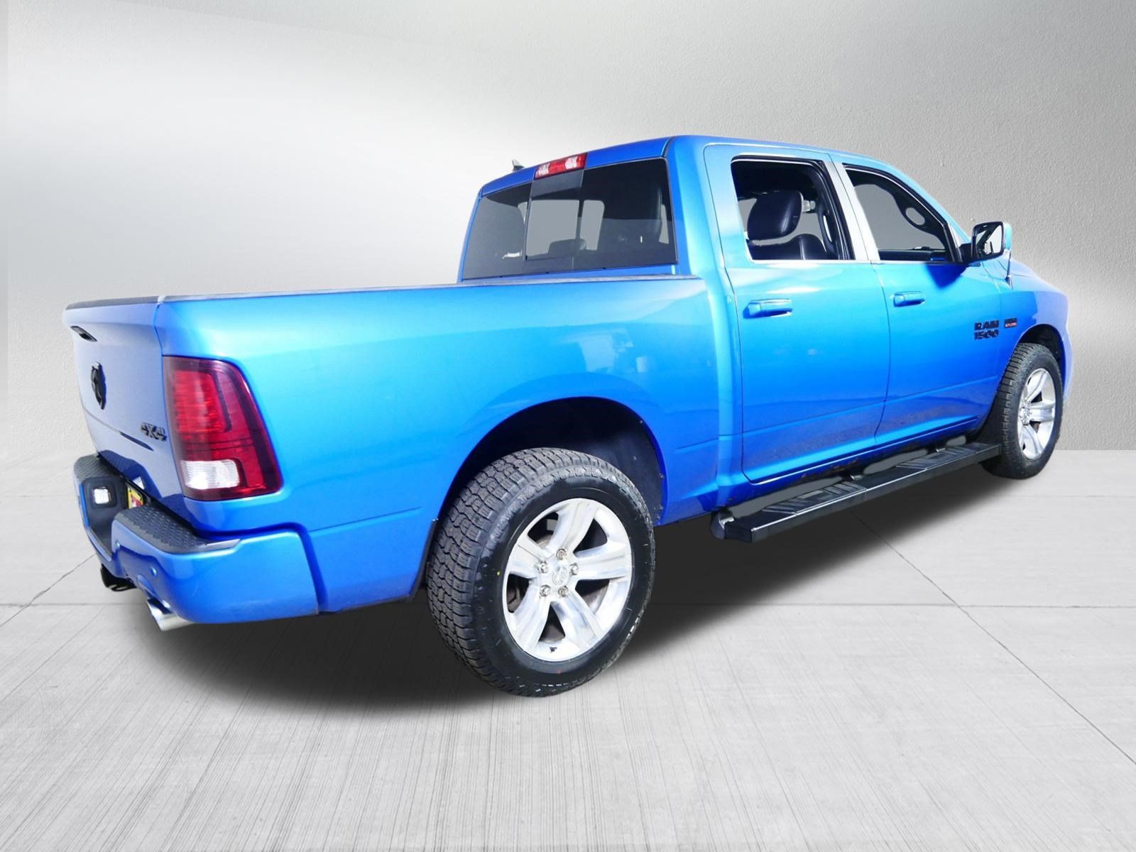 Used 2018 RAM 1500 Sport w/ Hydro Blue Sport Package AWD/4WD image 7