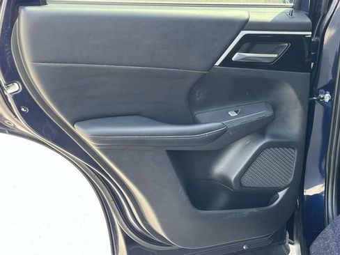 Used 2022 Mitsubishi Outlander SE AWD/4WD image 19