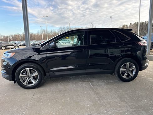 Certified 2023 Ford Edge SEL w/ Convenience Package image 4
