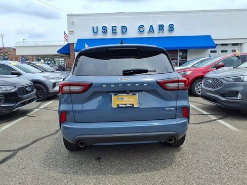 Used 2024 Ford Escape ST-Line w/ Tech Pack #1 AWD/4WD image 8