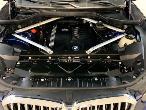 Used 2020 BMW X5 xDrive40i w/ Premium Package image 30