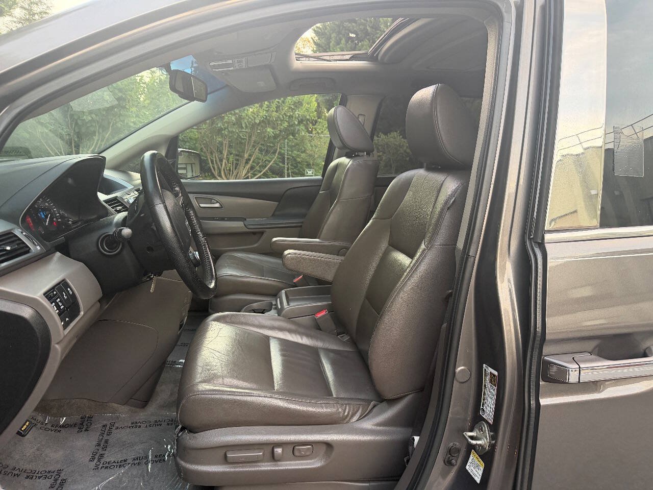 Used 2012 Honda Odyssey Touring image 8