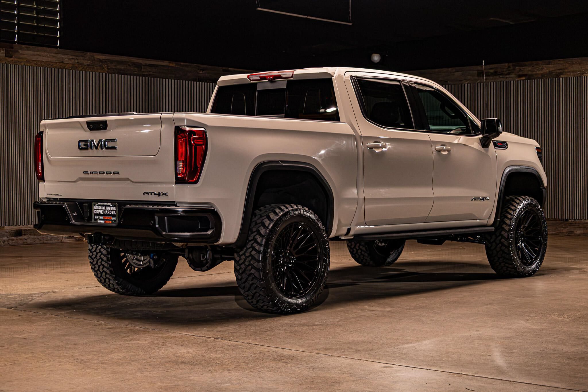 Used 2026 GMC Sierra 1500 AT4X AWD/4WD image 10
