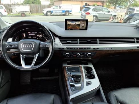 Used 2018 Audi Q7 2.0T Premium Plus w/ Premium Plus Package AWD/4WD image 10