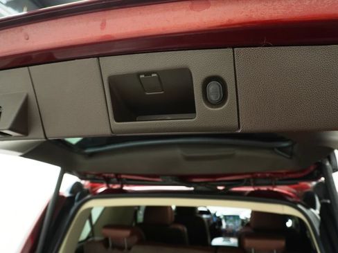 Used 2017 Chevrolet Tahoe Premier AWD/4WD image 9