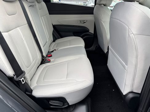 New 2026 Hyundai Tucson SEL FWD image 16