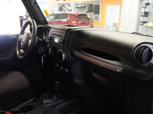 Used 2013 Jeep Wrangler Sport w/ Trailer Tow Group AWD/4WD image 21