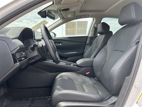 Certified 2025 Honda Accord EX-L image 13