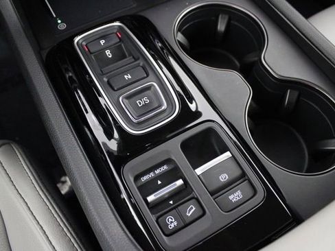 Used 2024 Honda Pilot EX-L image 41