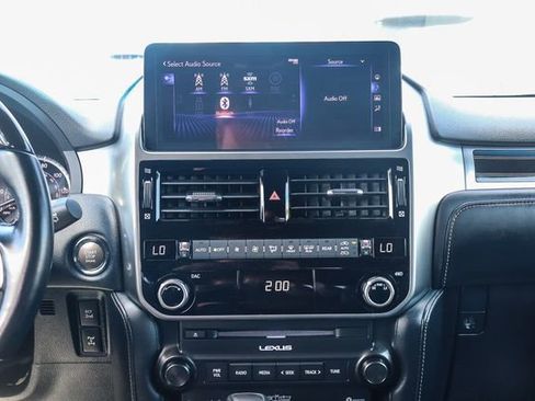 Certified 2023 Lexus GX 460 Premium w/ Premium Plus Package AWD/4WD image 15