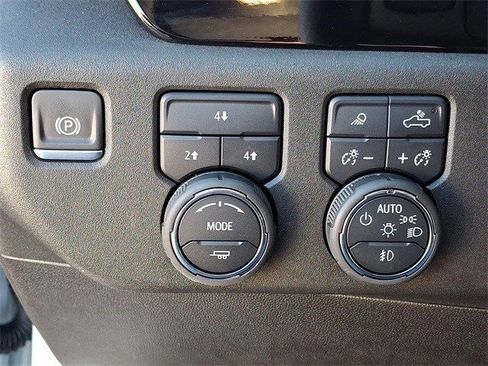 Certified 2025 Chevrolet Silverado 2500 LT w/ All Star Edition image 21