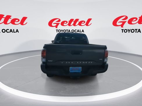 Used 2022 Toyota Tacoma Limited image 7