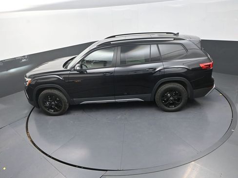 New 2026 Volkswagen Atlas Peak Edition AWD/4WD image 16