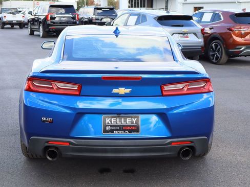 Used 2018 Chevrolet Camaro LT w/ RS Package image 7
