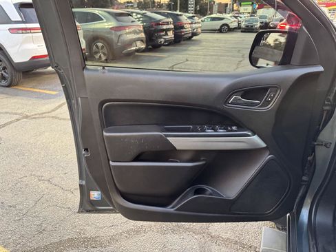 Used 2015 Chevrolet Colorado LT w/ LT Convenience Package AWD/4WD image 17