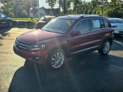 Used 2014 Volkswagen Tiguan SE FWD image 4