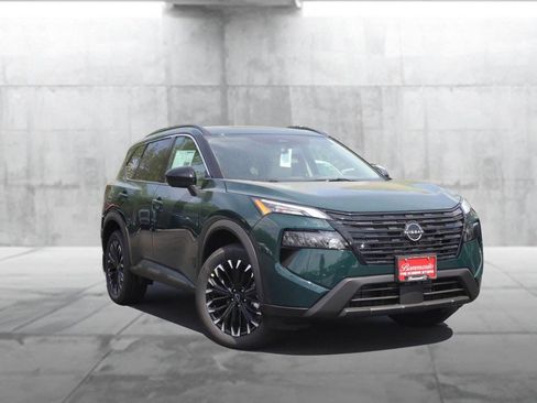 New 2026 Nissan Rogue SV AWD/4WD image 2
