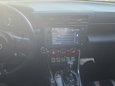 Used 2023 Toyota GR86 Premium RWD image 9
