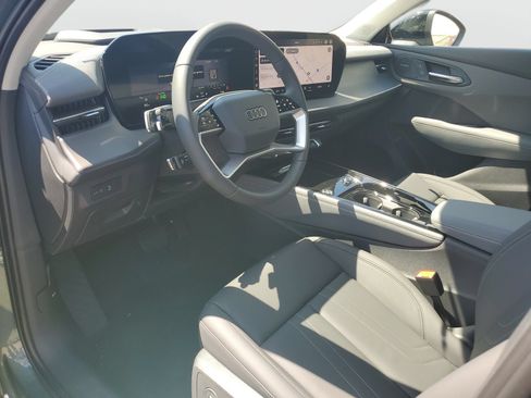 New 2026 Audi Q3 quattro 2.0T AWD/4WD image 19
