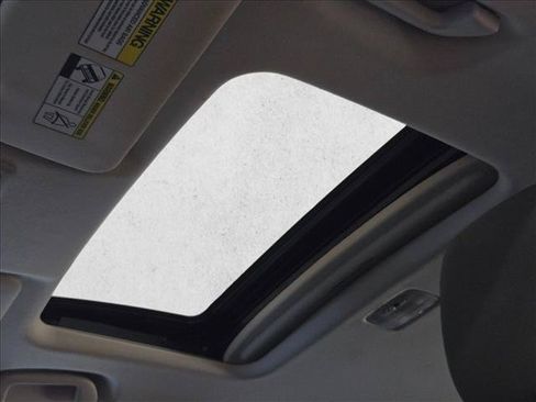 Used 2022 Honda HR-V EX image 17