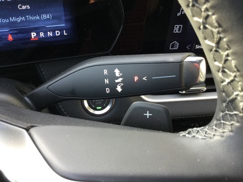 New 2026 Chevrolet Equinox LT image 16