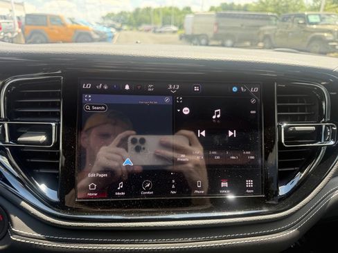 New 2026 Dodge Durango SRT Hellcat w/ 3rd Row Seating Group AWD/4WD image 26