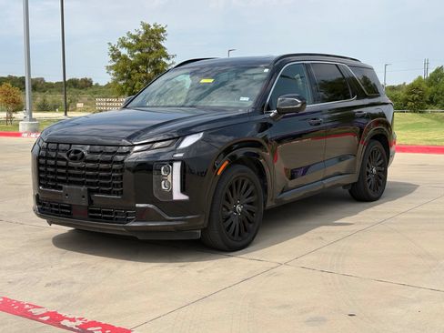 Used 2024 Hyundai Palisade Calligraphy AWD/4WD image 3