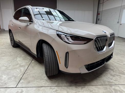 Certified 2026 BMW X3 xDrive30 image 7