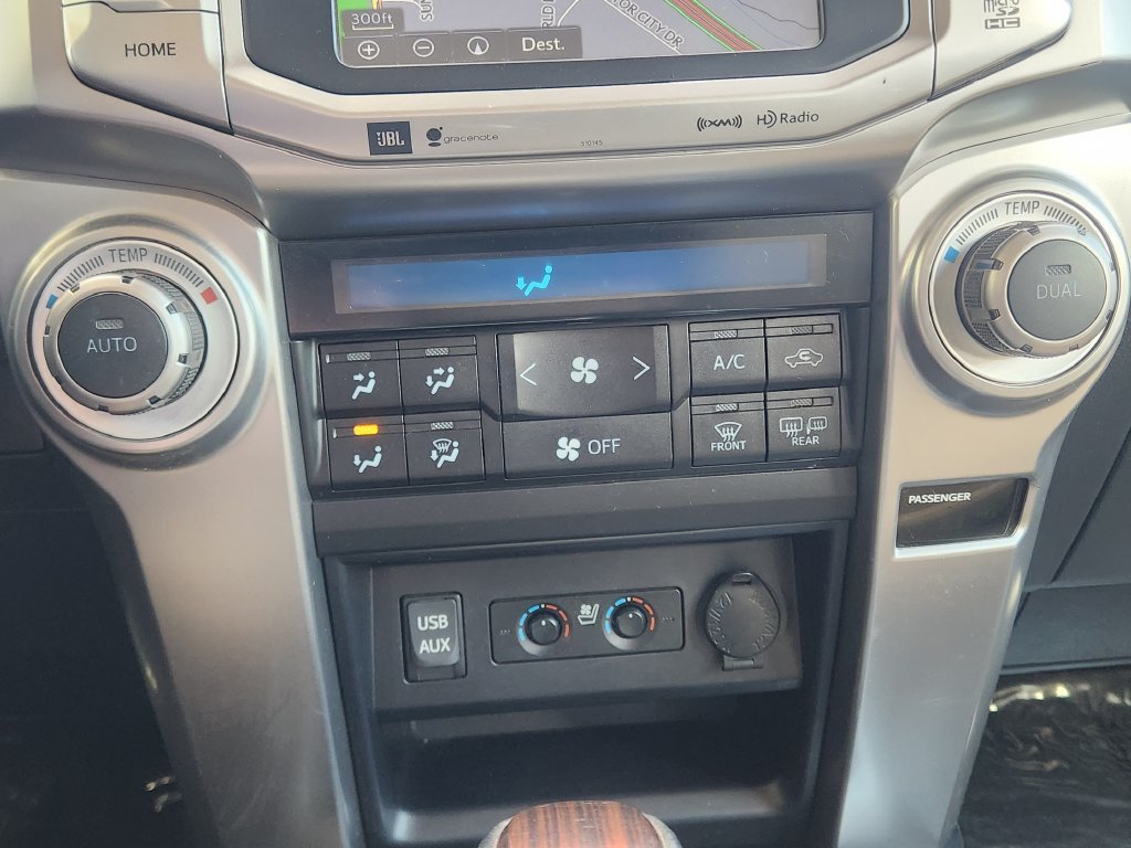 Used 2016 Toyota 4Runner 4WD image 10