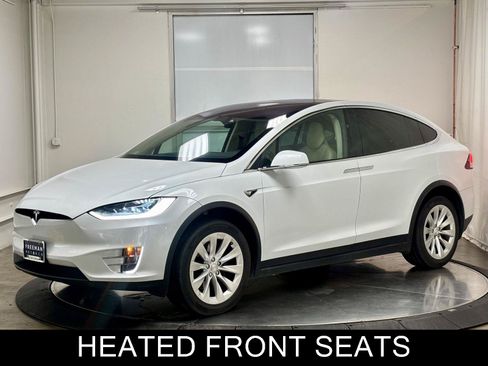 Used 2018 Tesla Model X 75D AWD/4WD image 4