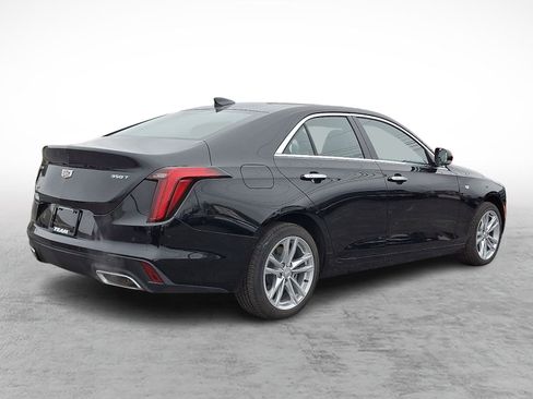 Used 2025 Cadillac CT4 Luxury image 6