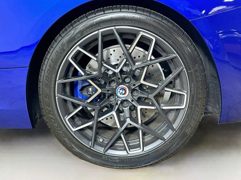 Used 2023 BMW M8 Competition w/ M Carbon Exterior Package AWD/4WD image 29