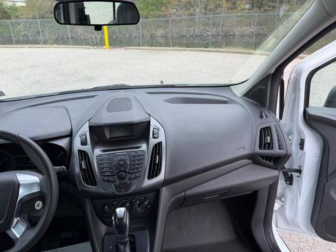Used 2016 Ford Transit Connect XL image 14