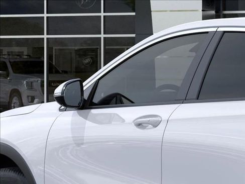 New 2026 Buick Envista Preferred FWD image 12