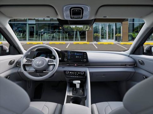 New 2026 Hyundai Elantra Hybrid FWD image 11