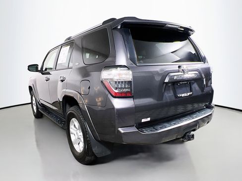 Used 2023 Toyota 4Runner SR5 Premium image 8