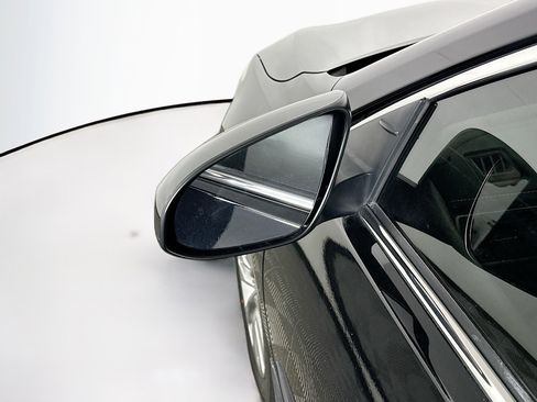 Used 2016 Toyota Camry XLE w/ Moonroof Package image 16