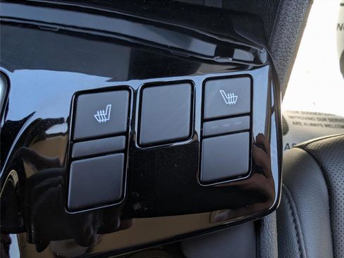 Used 2024 Kia Sportage EX image 37