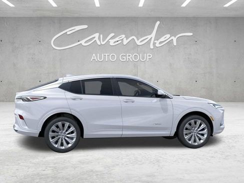 New 2026 Buick Envista Avenir image 5