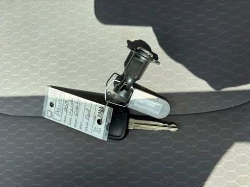 Used 2019 Hyundai Elantra SEL FWD image 5