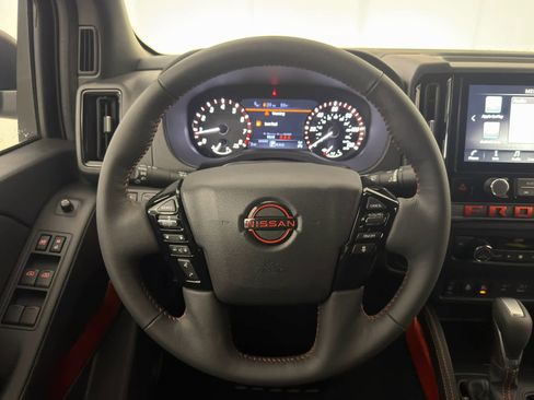 New 2026 Nissan Frontier PRO-4X w/ Tow Package AWD/4WD image 17