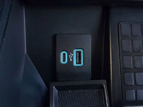 Used 2022 Ford F150 Platinum w/ Equipment Group 701A High image 37