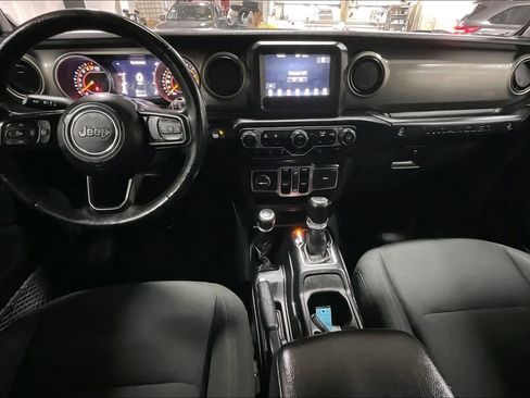 Used 2018 Jeep Wrangler Unlimited Sport S image 15