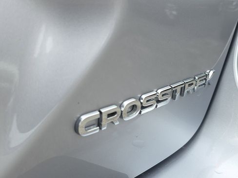 Used 2024 Subaru Crosstrek 2.0i Premium image 11