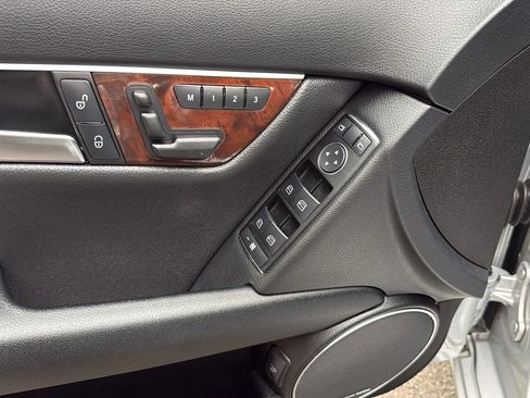 Used 2014 Mercedes-Benz C 300 4MATIC Sedan image 15