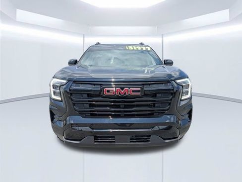 Used 2025 GMC Terrain Elevation w/ Elevation Premium Package AWD/4WD image 6