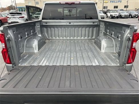 Certified 2023 Chevrolet Silverado 1500 LTZ w/ Technology Package image 18