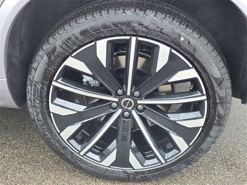New 2026 Volvo XC90 B6 Ultra w/ Protection Package Premier image 33