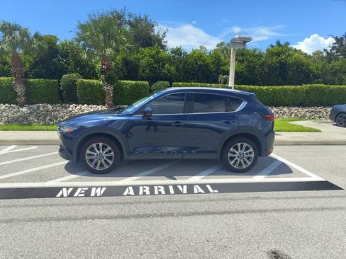 Used 2021 MAZDA CX-5 Grand Touring Reserve AWD/4WD image 2