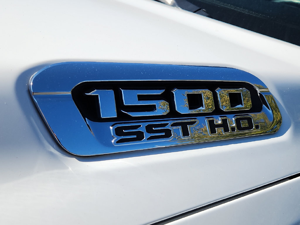 Used 2025 RAM 1500 Limited AWD/4WD image 33